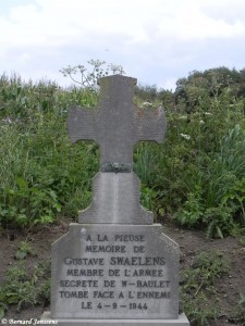 Stèle en mémoire de Gustave Swaelens, héros de l'armée secrète en 1944
